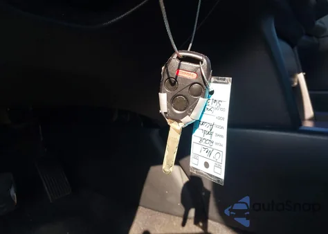 2008 Honda Accord 2.4 Ex-L из США, поврежденный, VIN 1HGCS12838A020931